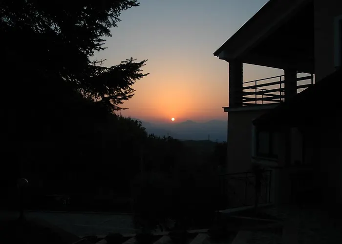 Civarra Alloggio per agriturismo Rotonda